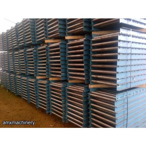 LOTE DE TRANSPORTADORES DE RODILLOS Y BASES