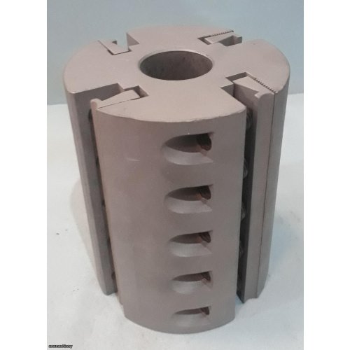 PARTE: 12110 - CABEZALES PARA MOLDURADORA - 40 MM FLECHA X 122 MM DIAMETRO X 150 MM LARGO