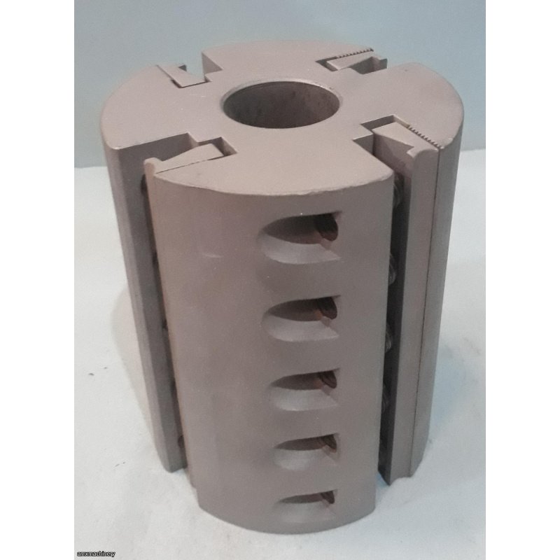 PARTE: 12110 - CABEZALES PARA MOLDURADORA - 40 MM FLECHA X 122 MM DIAMETRO X 150 MM LARGO