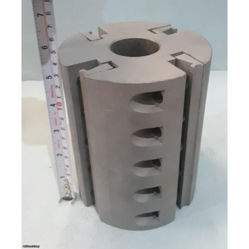 CABEZAL PARA MOLDURADORA – 40 FLECHA X 122 DIAMETRO X 150 LARGO MM