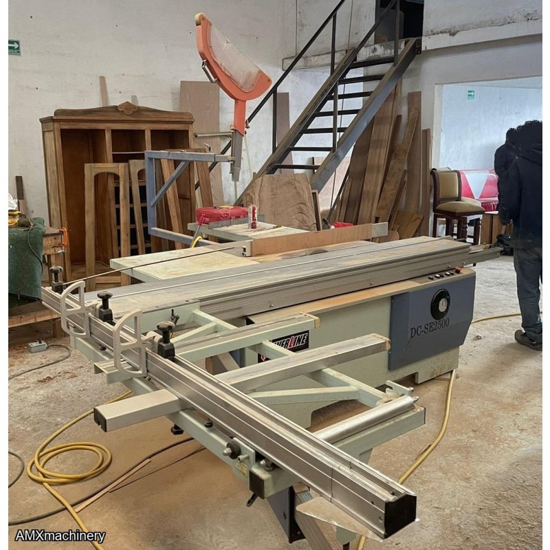 SIERRA ESCUADRADORA - 2500 MM – MOTOR 5 HP