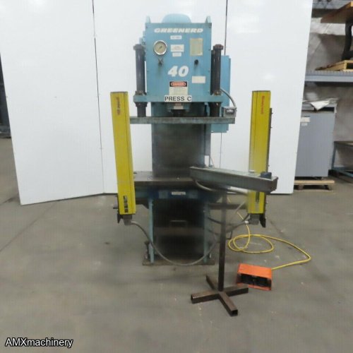 PUNZONADORA - HIDRAULICA - 40 TONS