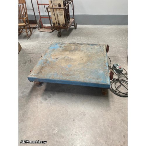 PARTE: 12448 - MESA DE TIJERA - HIDRAULICA - 1.22 x 1.22 METROS - 5000 LBS