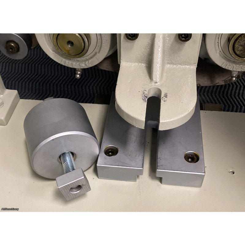 PARTE: 2EX- XS-1E37 - LIJADORA DE BANDA ANCHA – 37” ANCHO – 1 BANDA