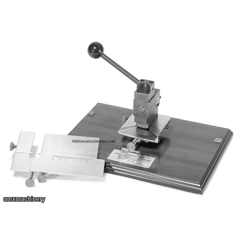 PARTE: 2MT-CM15 – CORTA Y AGUJERA ESQUINAS – PARA LAMINA RECONOCIMIENTOS