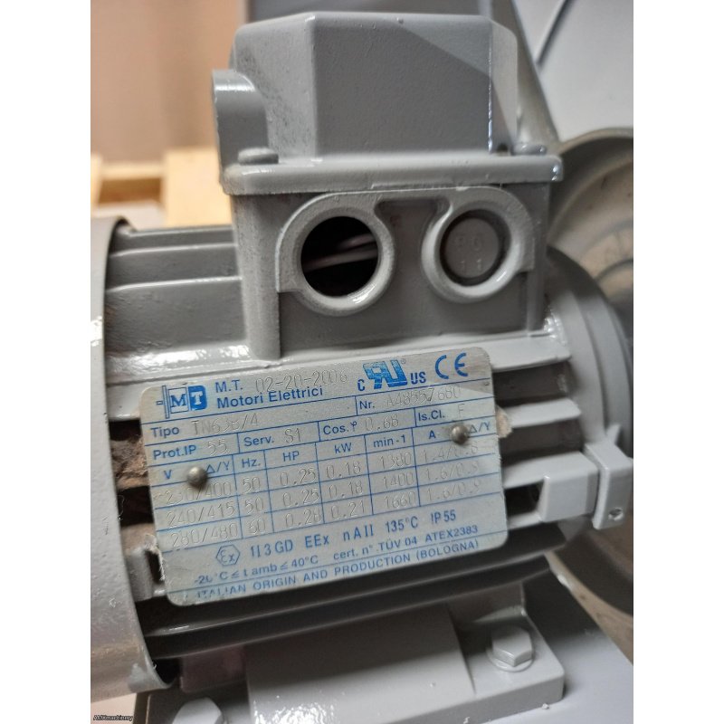EXTRACTOR DE TUBO - ASPAS 14” DIAMETRO - MOTOR 1/3 HP