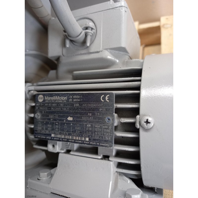 EXTRACTOR DE TUBO - ASPAS 14” DIAMETRO - MOTOR 1/3 HP