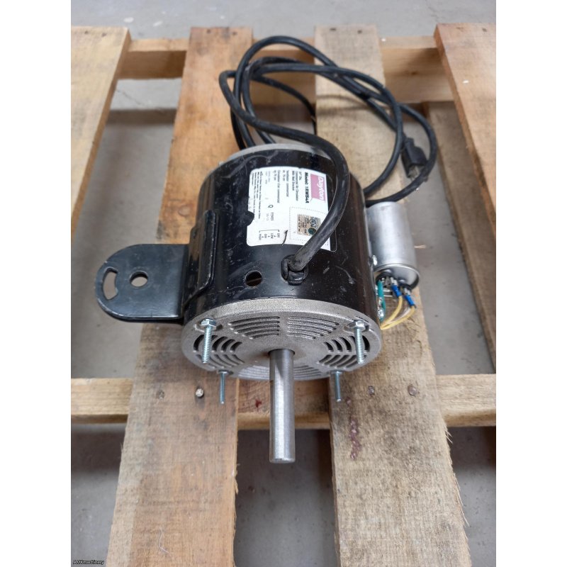 MOTOR - PARA ABANICO 30” DIAMETRO - MOTOR 120V, 3.32 AMP