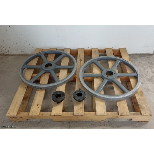 2 VOLANTES - HIERRO FUNDIDO - 25” DIAMETRO - PARA REASERRADORA - SIERRA CINTA - COOK SAW