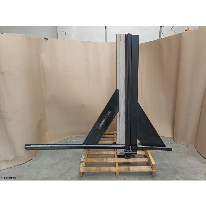 CORTADORA DE TABLEROS Y VIDRIO - 60” - C&H - NIELSEN & BAINBRIDGE