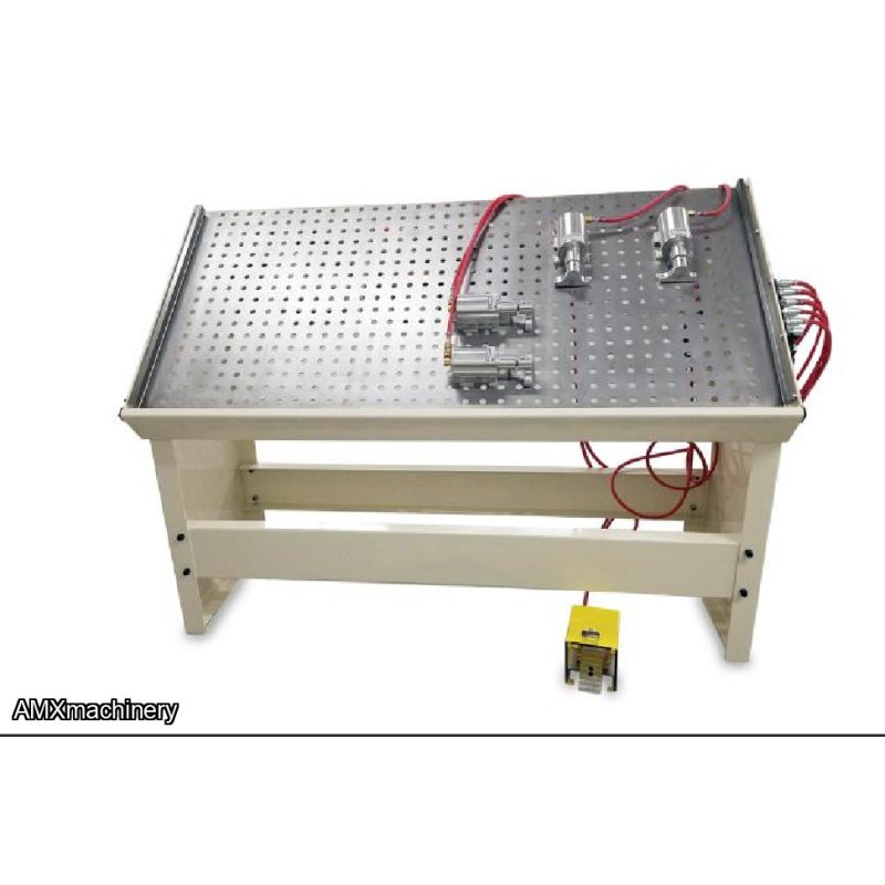 ARMADORA DE GABINETES